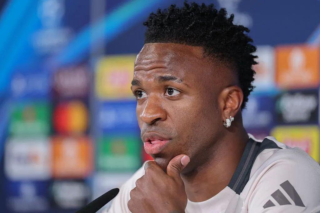 维尼修斯爆冷无缘金球奖?这消息我愣是看了三遍才敢信 维尼修斯爆冷无缘金球奖?这消息我愣是看了三遍才敢信